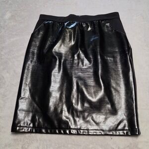 Black Faux Leather Front Stretch Back Mini Skirt  L Office Siren Edgy Chic Moto